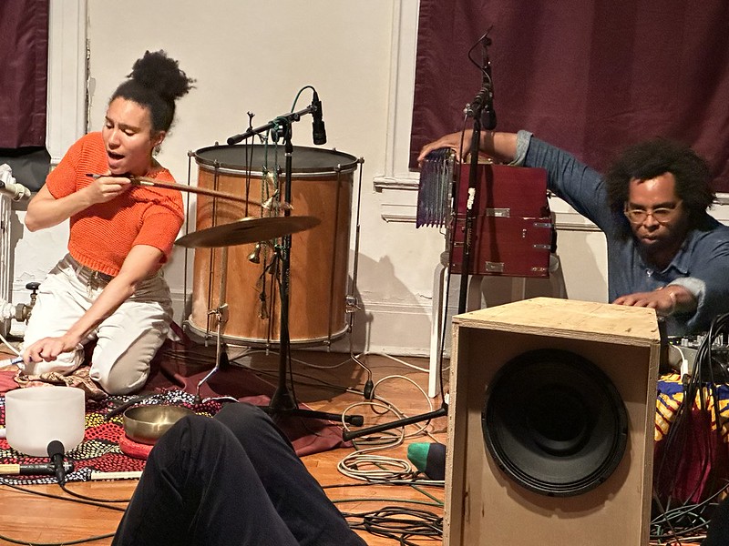 Photos from the evening performance by Anais Maviel, Rashaan Carter and Mimi Allard. June 17, 2023.